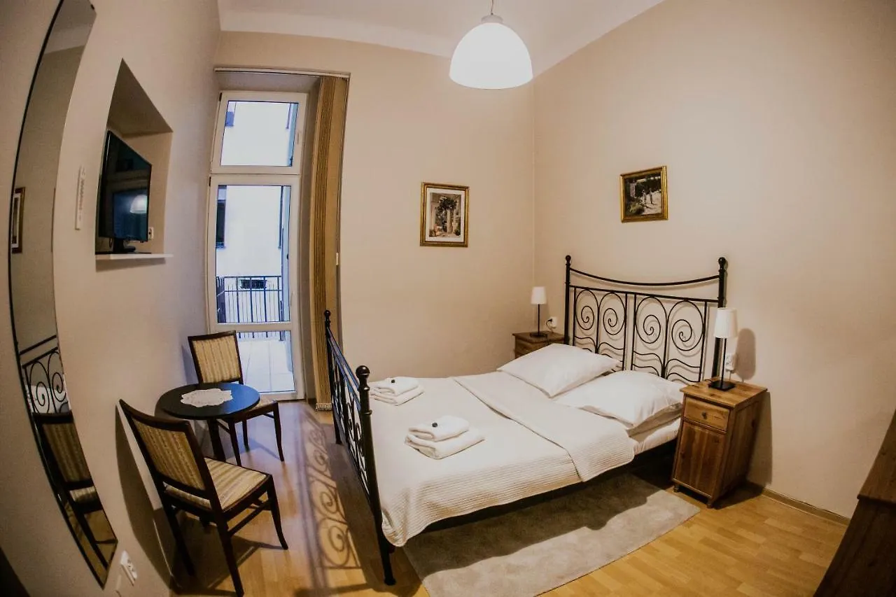 Aparthotel Maria Krakow 2*,